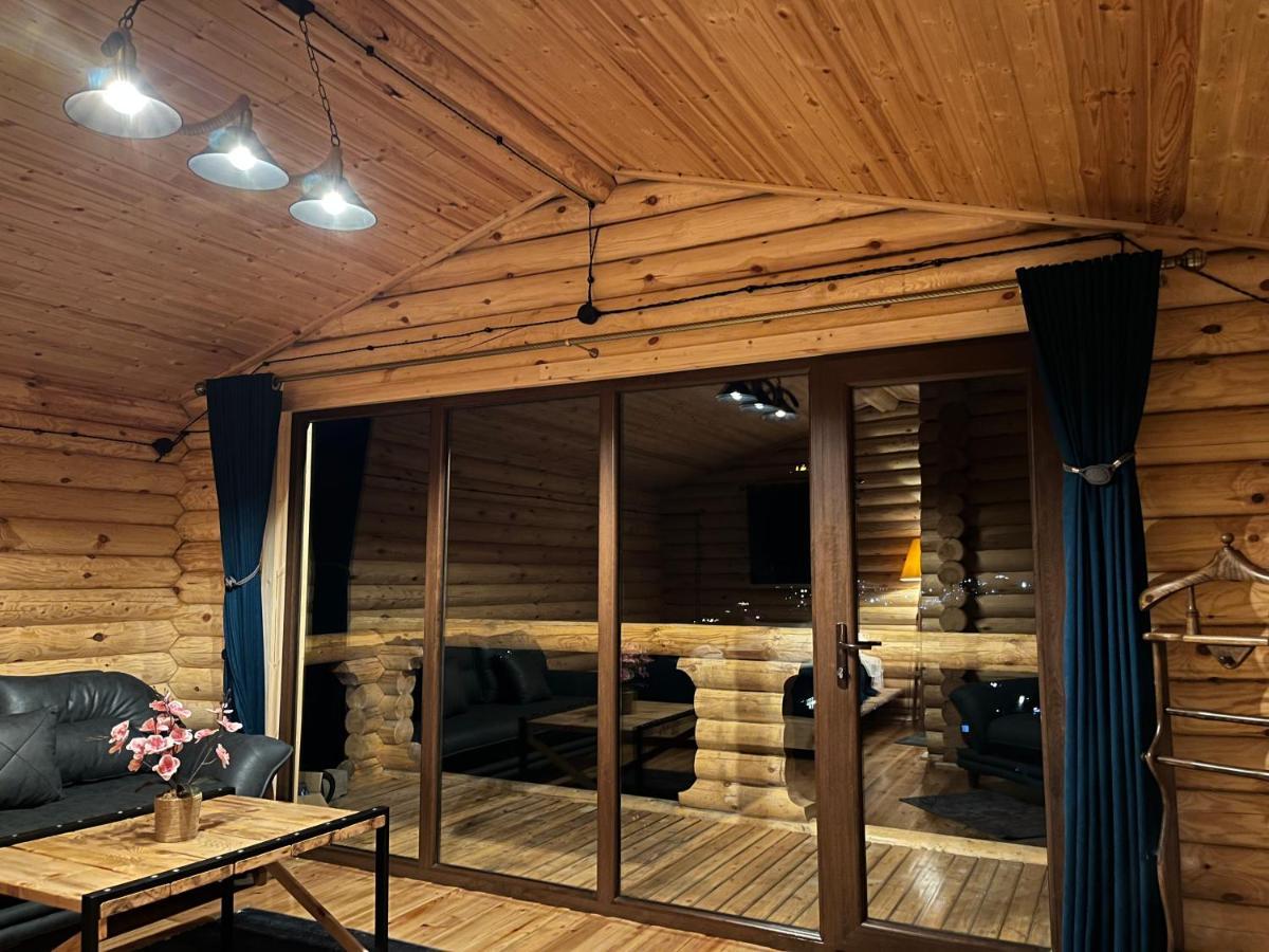 Alone Cottage Kazbegi מראה חיצוני תמונה