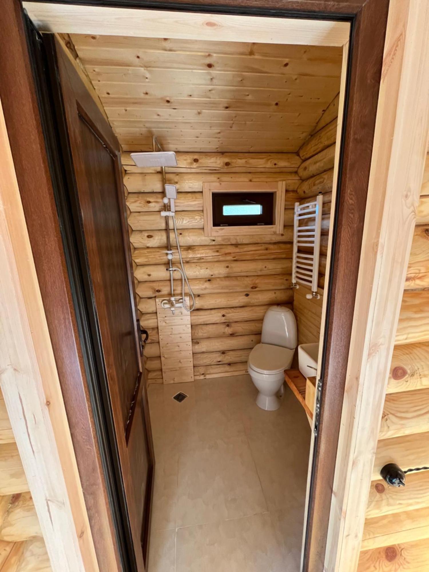 Alone Cottage Kazbegi מראה חיצוני תמונה