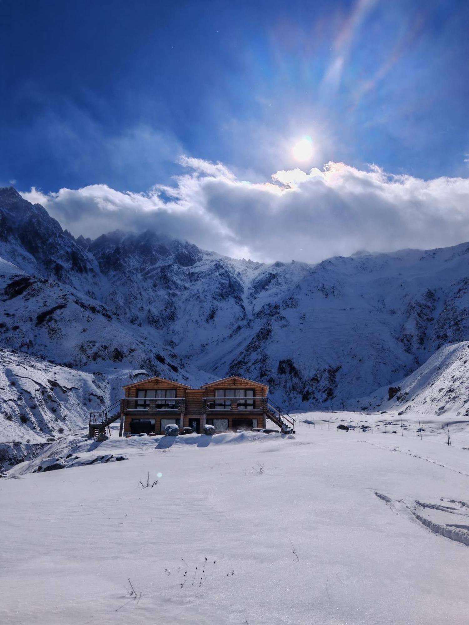 Alone Cottage Kazbegi חדר תמונה